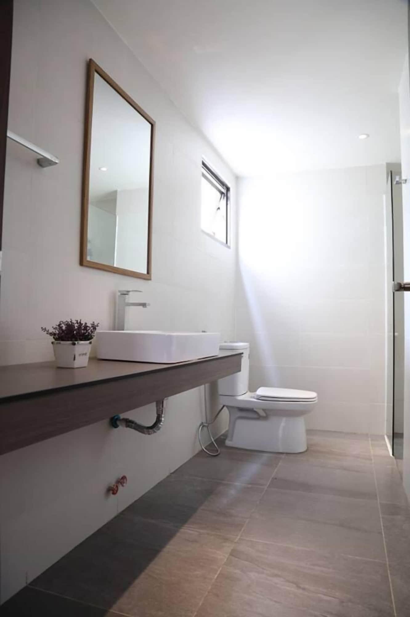 Ivy Hotel Dalat Zewnętrze zdjęcie