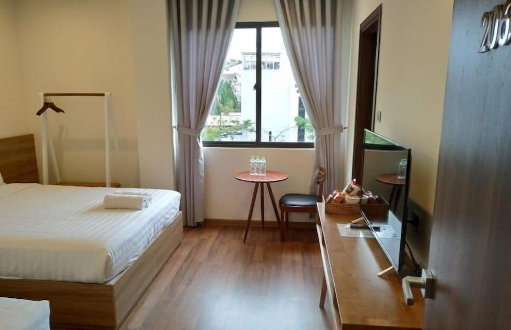 Ivy Hotel Dalat Zewnętrze zdjęcie